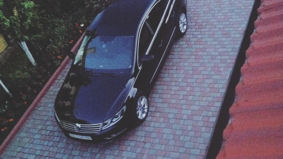 Volkswagen Passat CC 2.0 TDI Чорний янгол