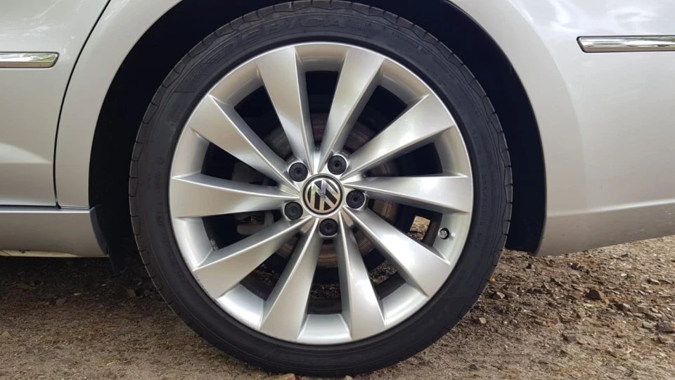 Volkswagen Passat CC 2.0 TDI 4