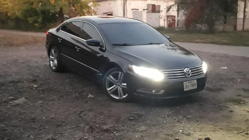 Volkswagen Passat CC 2.0 турбо