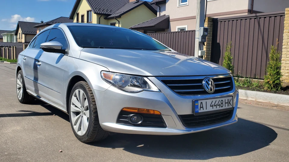 Volkswagen Passat CC 2.0 4