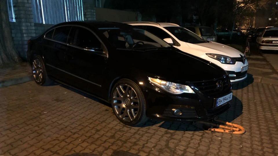 Volkswagen Passat CC 2.0t cc luxury 2