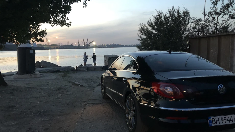 Volkswagen Passat CC 2.0t cc luxury 4