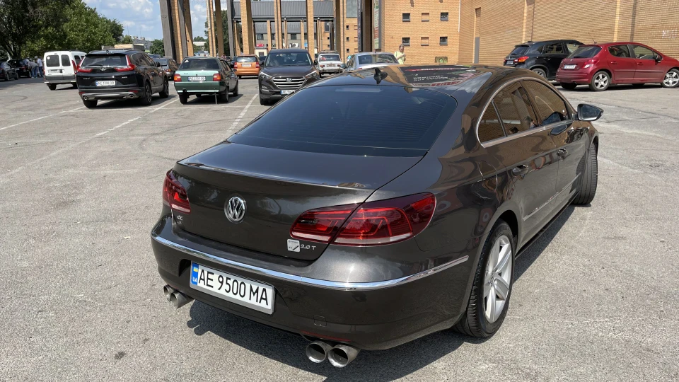 Volkswagen Passat CC 2.0T USA 4