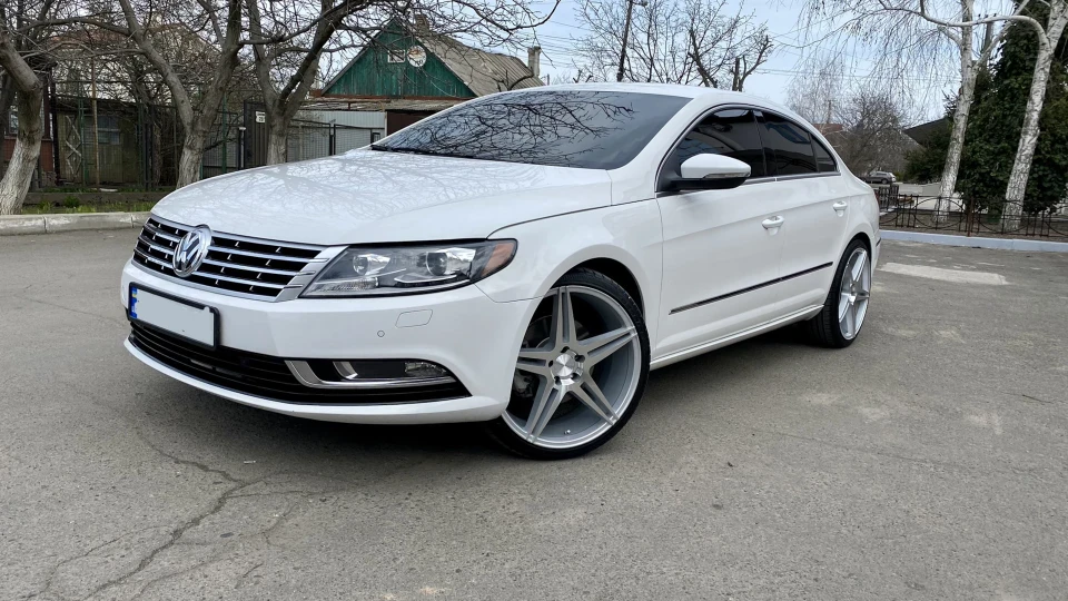 Volkswagen Passat CC Біляш 4