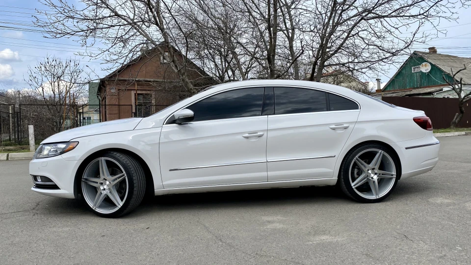 Volkswagen Passat CC Біляш 5