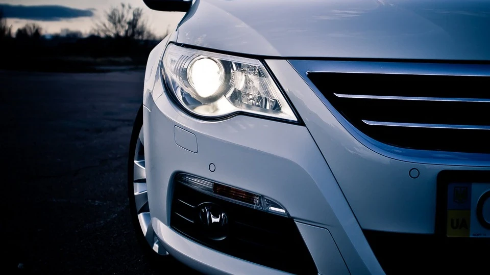Volkswagen Passat CC Білий Ангел 2.0 turbo 4