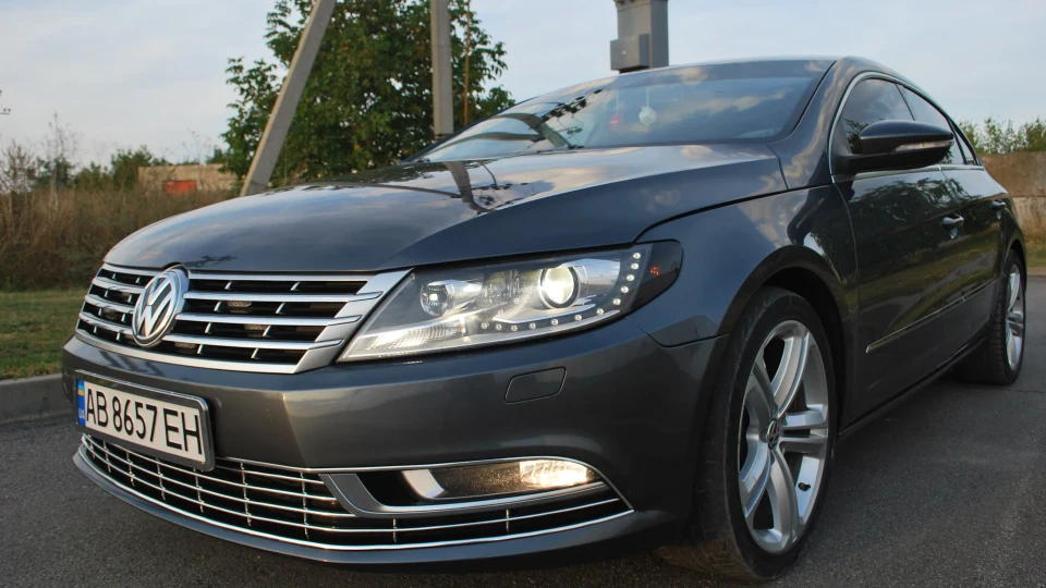 Volkswagen Passat CC CC SPORT + 3