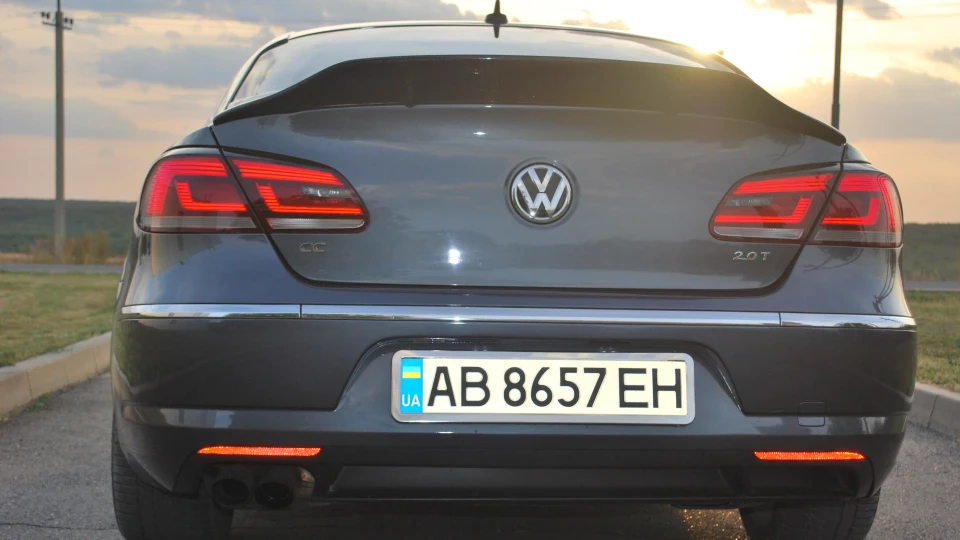 Volkswagen Passat CC CC SPORT + 4