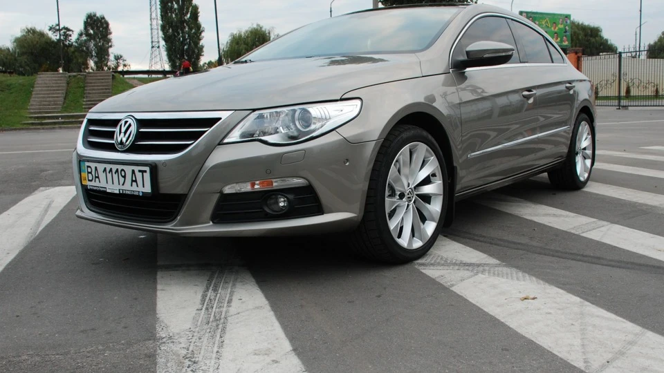 Volkswagen Passat CC "Comfort-Coupé" 2
