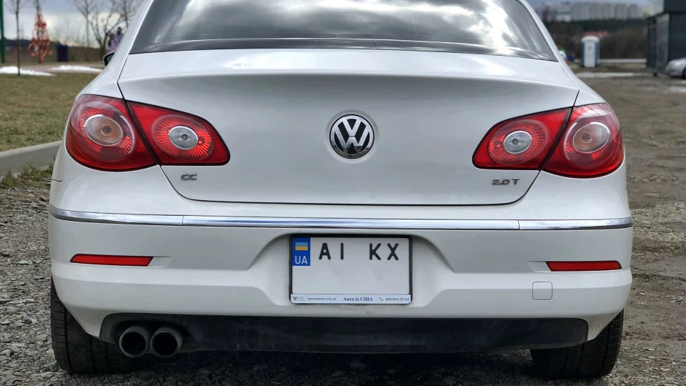 Volkswagen Passat CC Lux R-Line 2