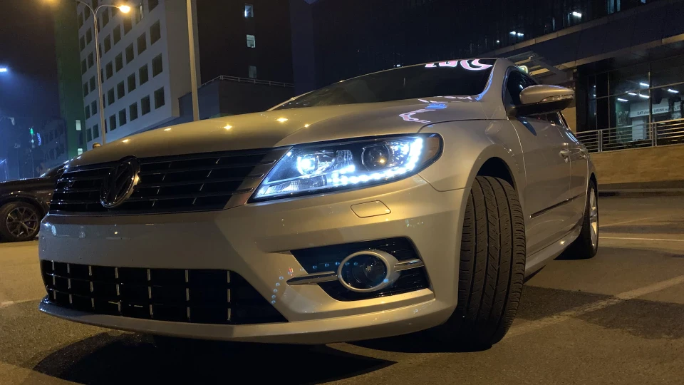 Volkswagen Passat CC R-line 2.0 TSI 2