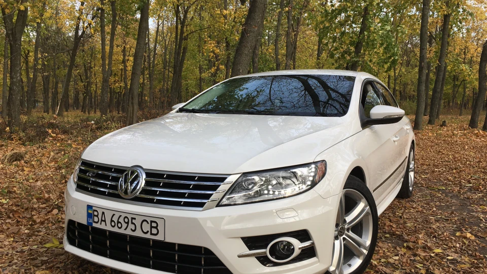 Volkswagen Passat CC Rline USA 4