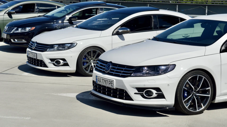Volkswagen Passat CC White Pearl R OEM 2