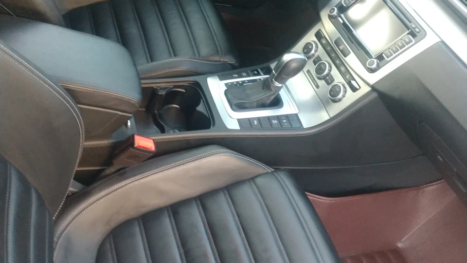 Volkswagen Passat CC Запасний літак