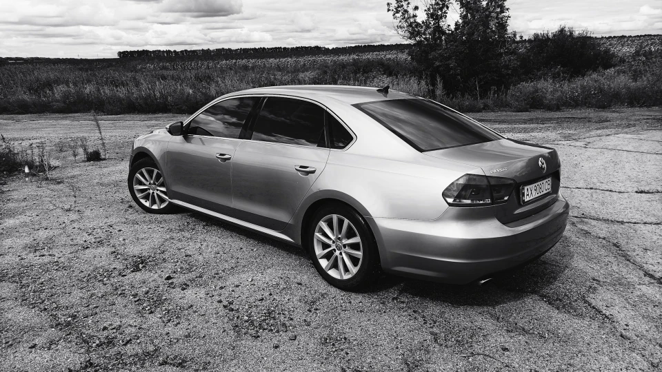 Volkswagen Passat US 2