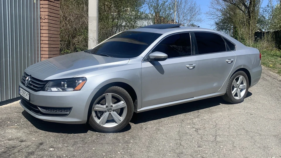 Volkswagen Passat US 3