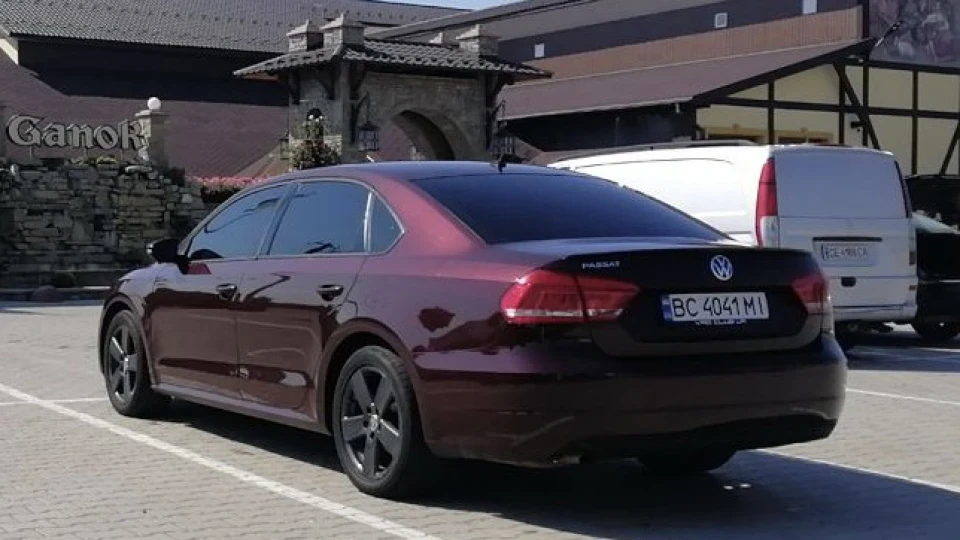 Volkswagen Passat US 2