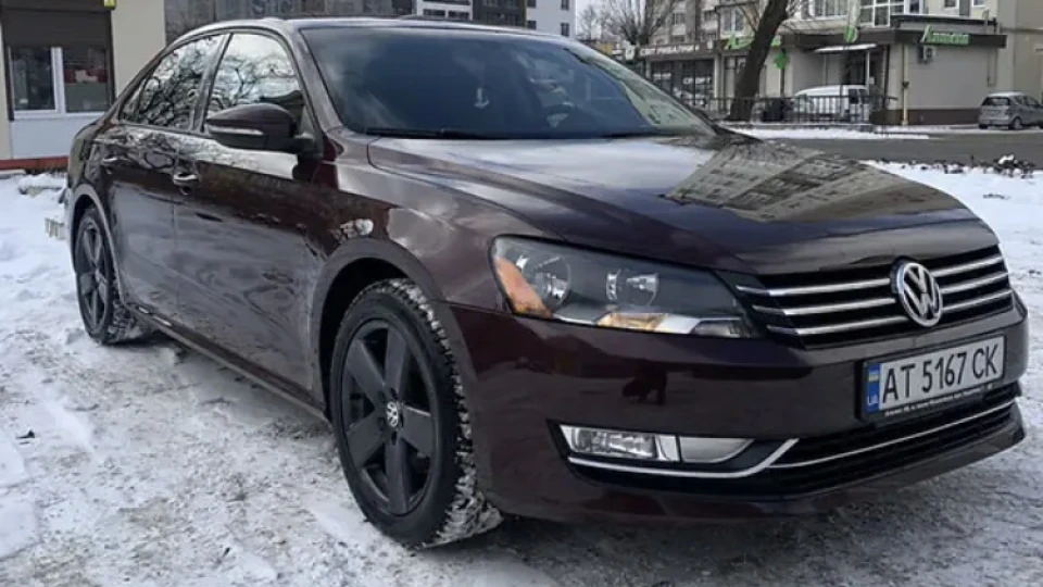 Volkswagen Passat US 4