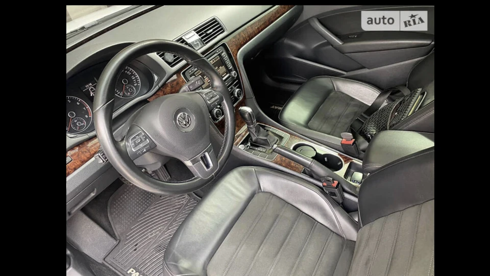 Volkswagen Passat US 3