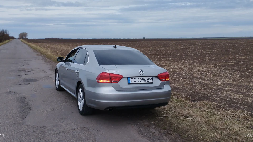Volkswagen Passat US 3
