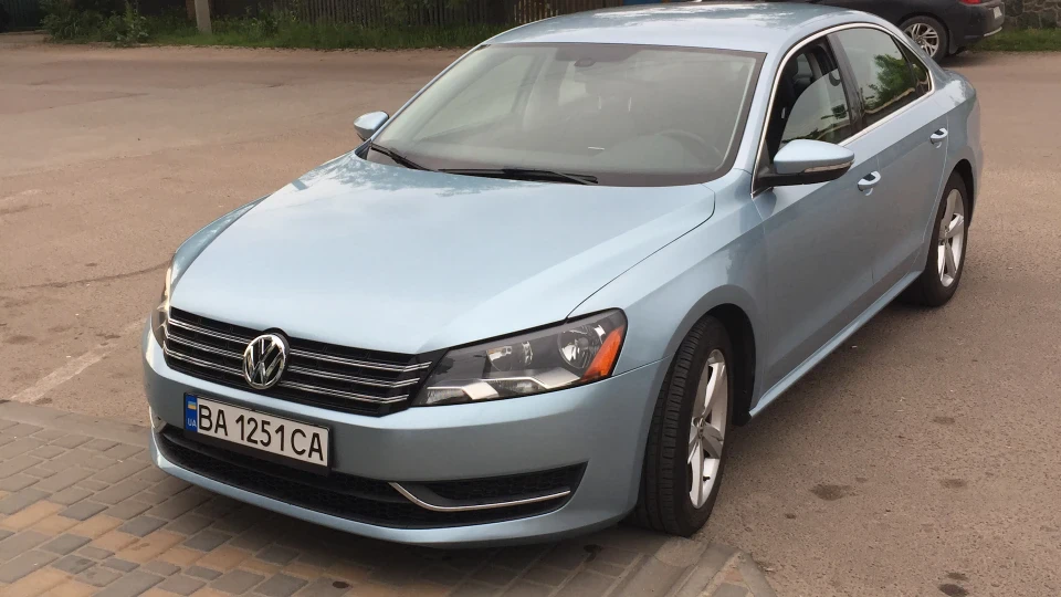 Volkswagen Passat US 3