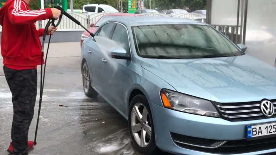 Volkswagen Passat US 4