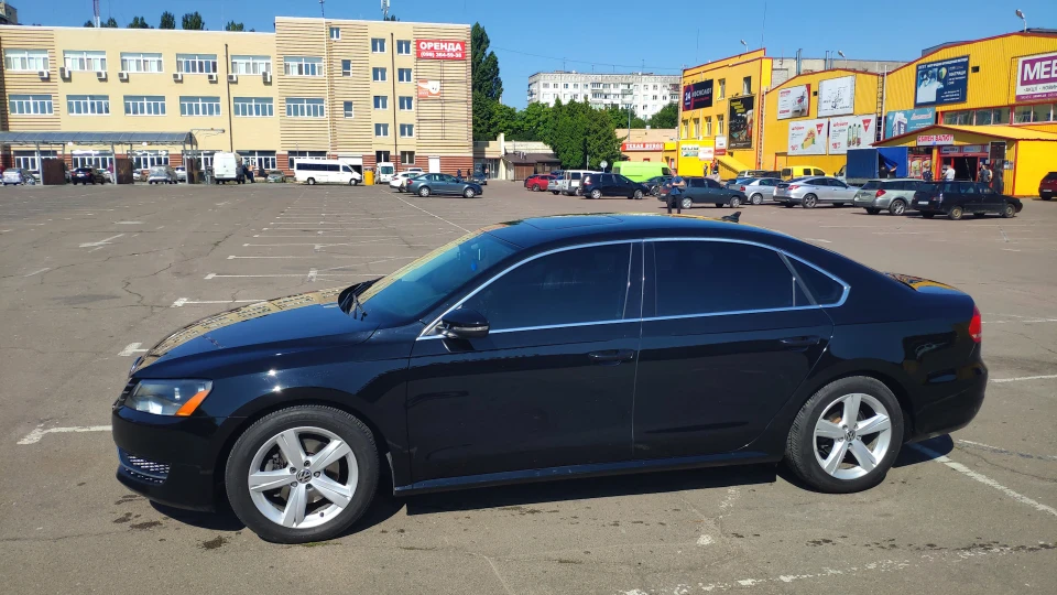Volkswagen Passat US 2