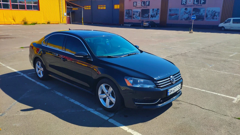 Volkswagen Passat US 3
