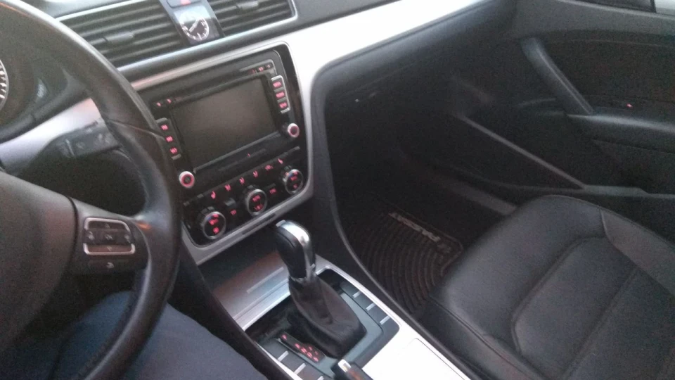 Volkswagen Passat US 3