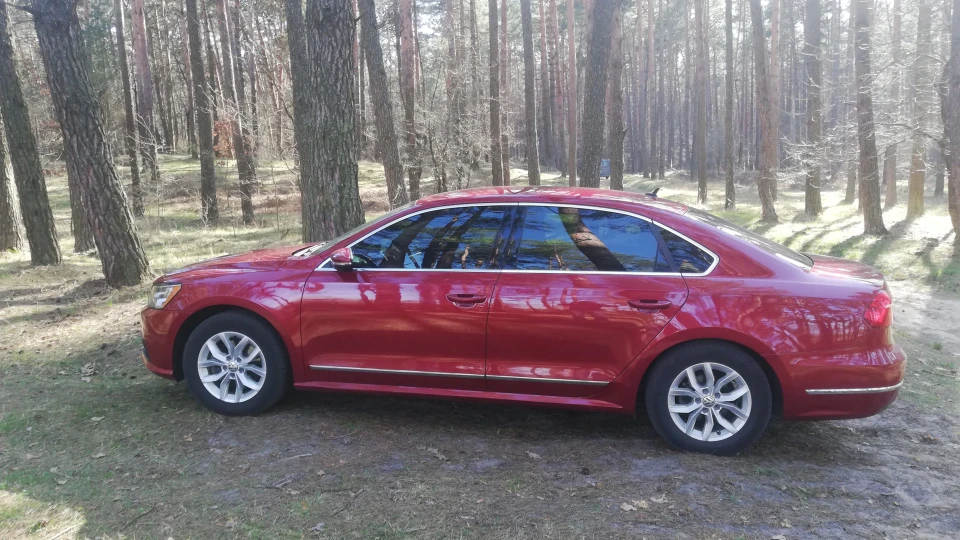 Volkswagen Passat US 2