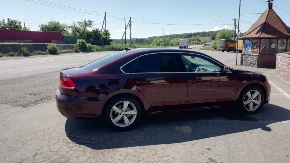 Volkswagen Passat US 2