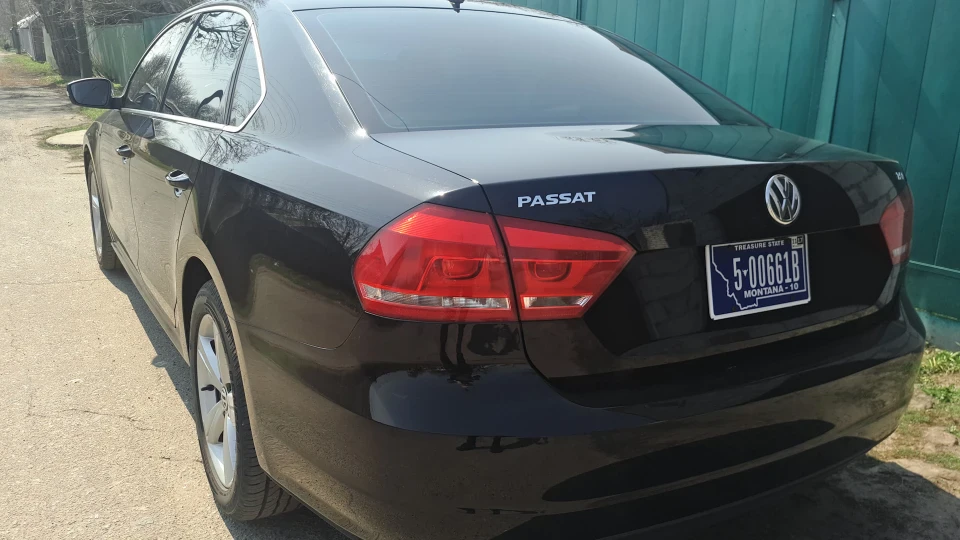 Volkswagen Passat US 1.8 Limited 2