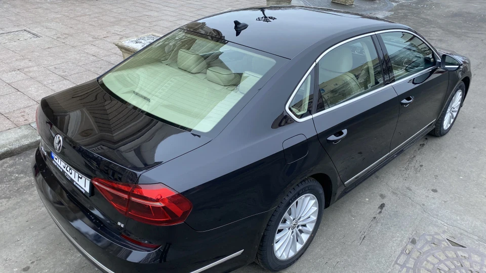 Volkswagen Passat US 1.8 TSI SE 2