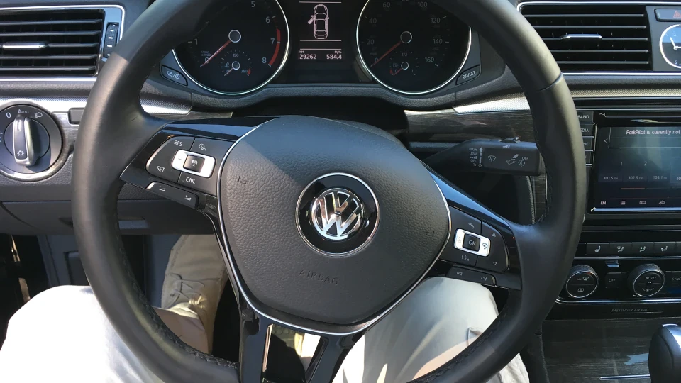Volkswagen Passat US 1.8 TSI 3