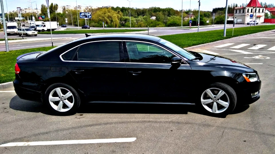 Volkswagen Passat US 2.5 All Black