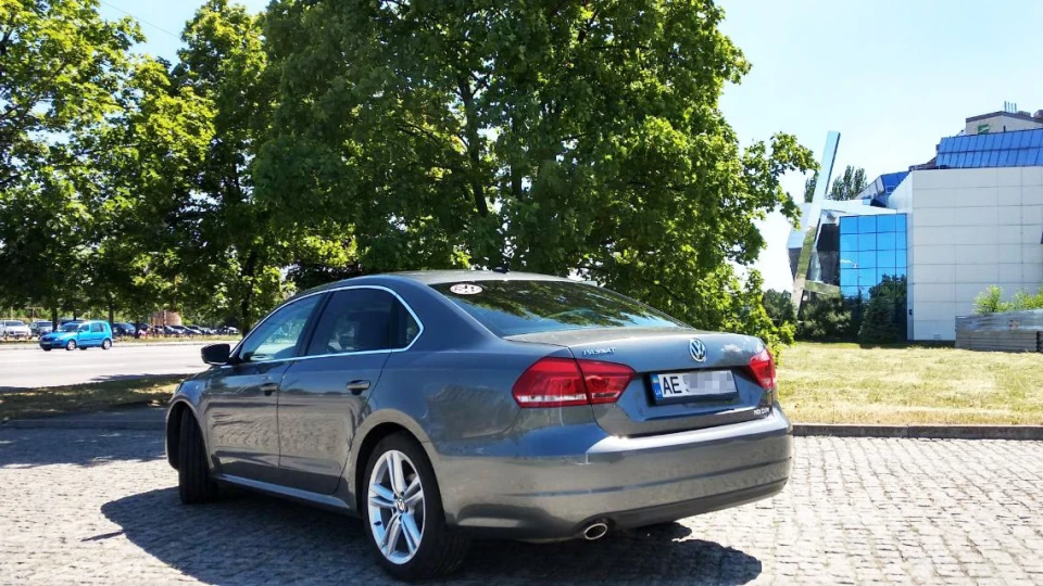 Volkswagen Passat US 2.5 Латинос з Майамі