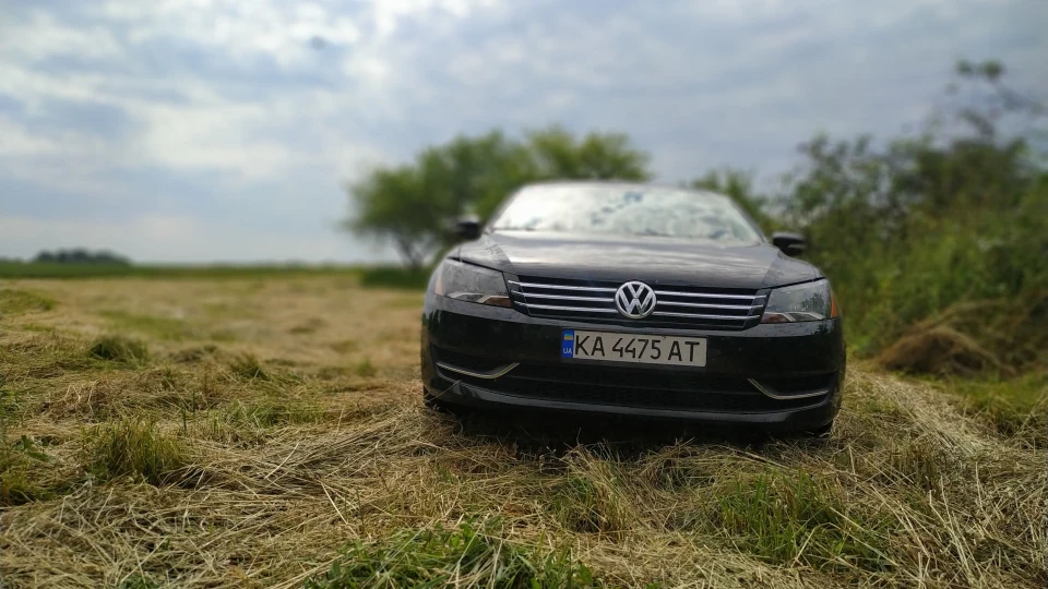 Volkswagen Passat US 2.5 SE 2