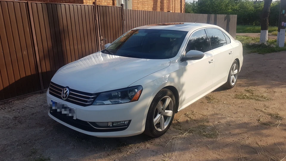 Volkswagen Passat US 2.5 2