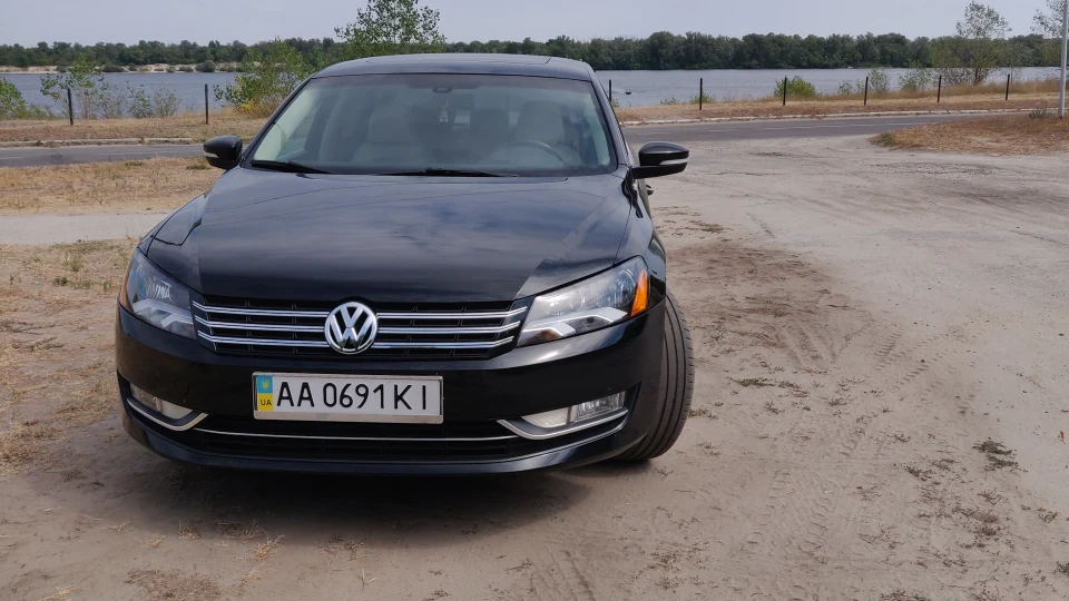 Volkswagen Passat US Чорний, 2.5 2