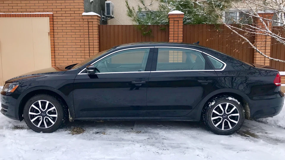 Volkswagen Passat US Чорний Грінго 3