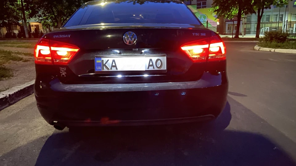 Volkswagen Passat US Чорний Лінкорн 2