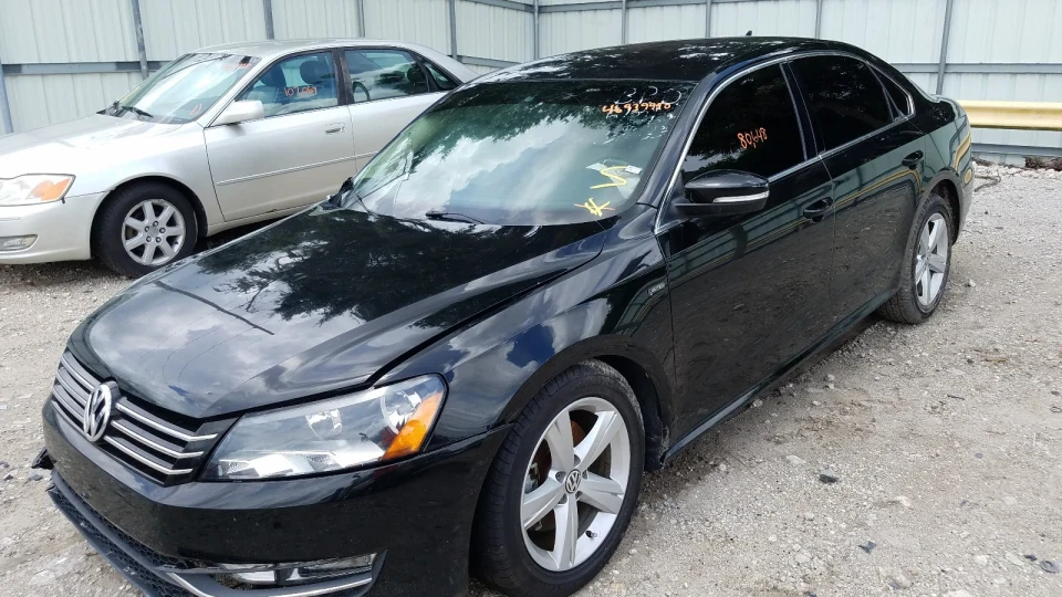 Volkswagen Passat US Limited Wolfburg 3