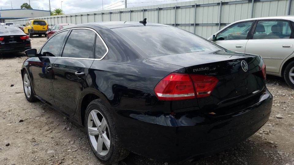 Volkswagen Passat US Limited Wolfburg 4