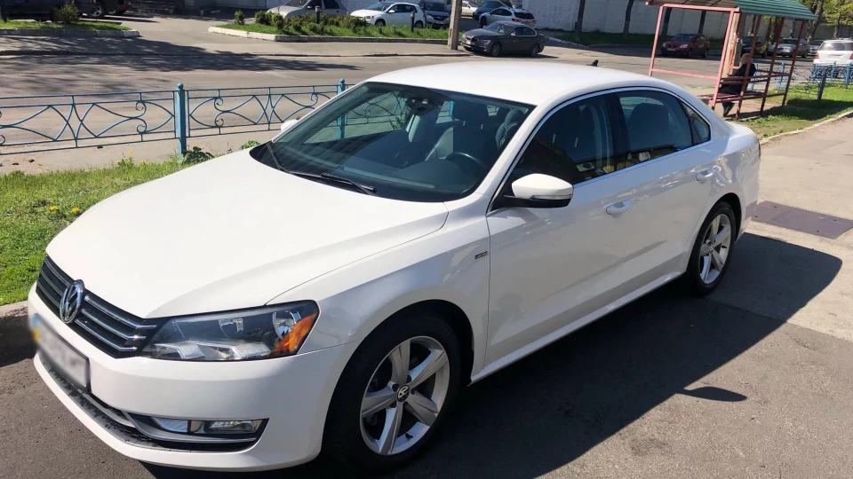 Volkswagen Passat US Limited 2