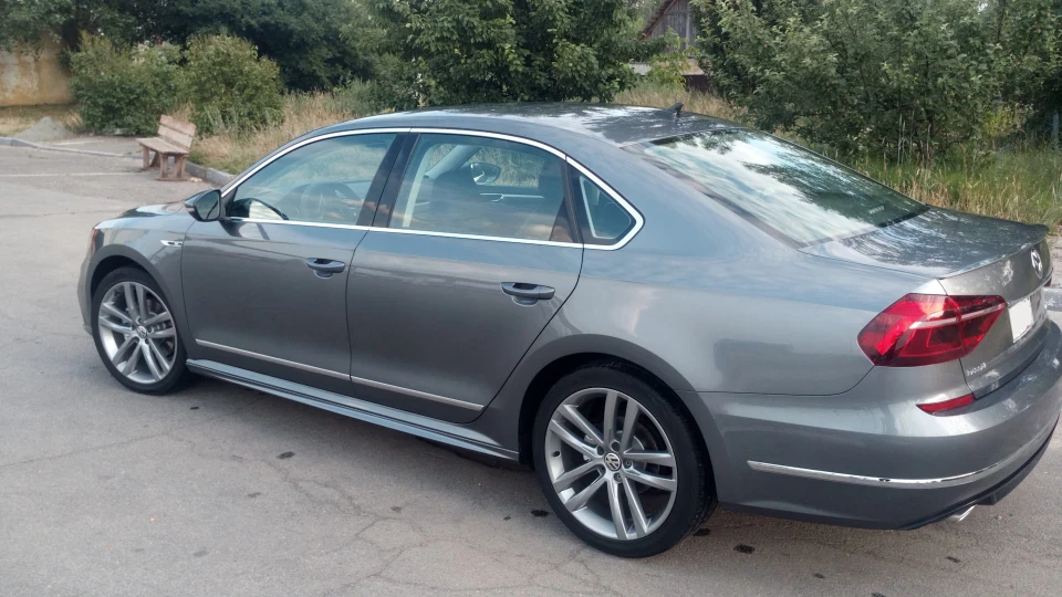Volkswagen Passat US NMS R-line 1.8 TSI 3
