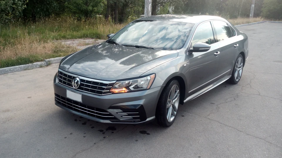 Volkswagen Passat US NMS R-line 1.8 TSI 4