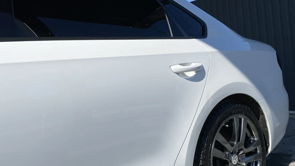Volkswagen Passat US перламут 3