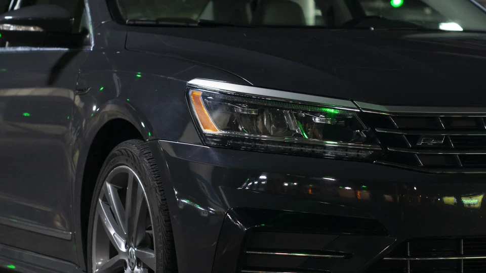Volkswagen Passat US R-Line 4