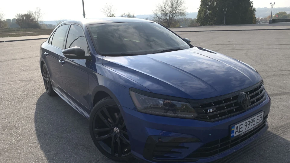 Volkswagen Passat US R-Line 2