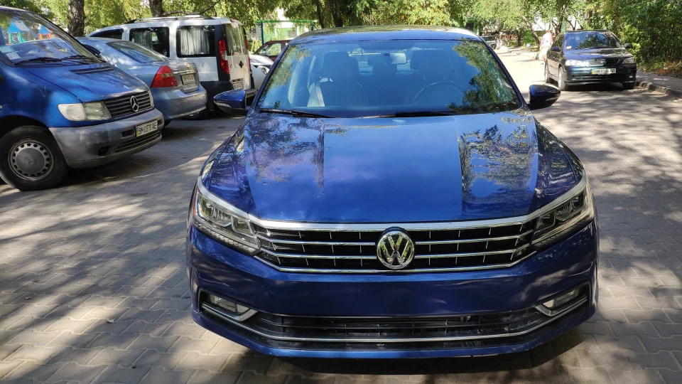 Volkswagen Passat US SE 1.8 TSI 2